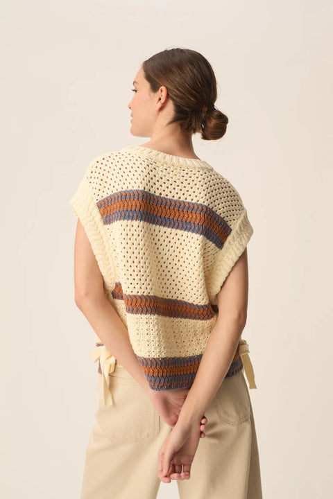 Des Petits Hauts Des Petits Hauts Baba Sleeveless Sweater in Creme with Choco: relaxed, summer, vacation, organic