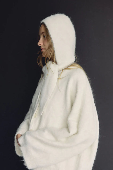 Bohème Goods The V-Neck Cardi | Milk