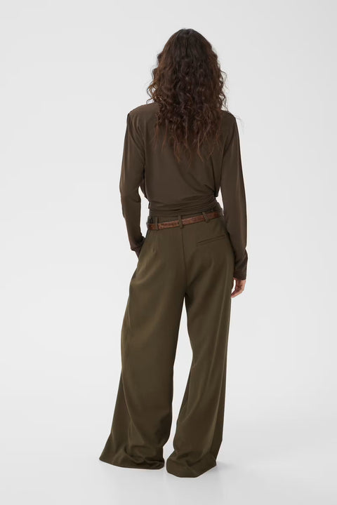 Gestuz Josefi Top Black — back view of fluid wrap blouse
