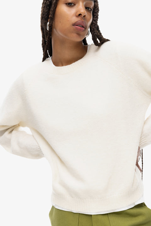 Our Sister Teddybear Knit | White