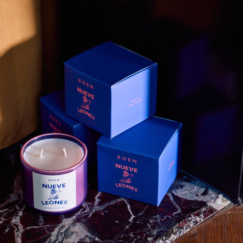 Roen Nueve Leones Candle