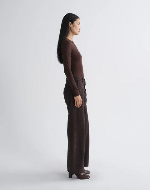 AGOLDE Low Curve Utility Jean Deep Roast - Front View Showing Sculptural Oversized Utility Hip Pocket and Coffee Brown Indigo Wash
