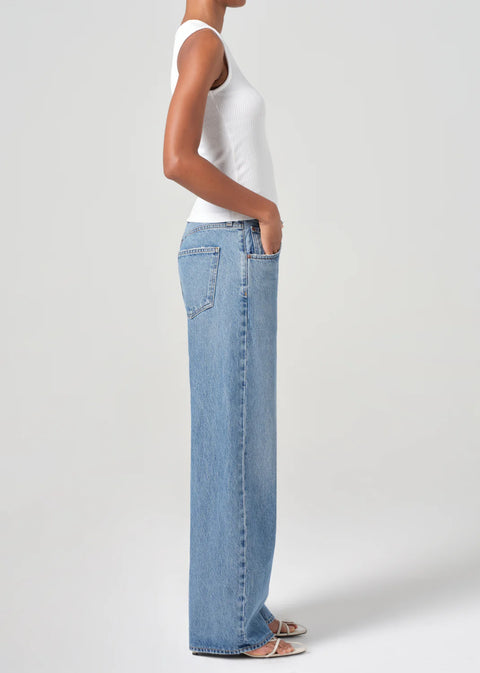 AGOLDE Low Curve Jean mid rise fit, curved outset and subtle taper, blue wash, vintage