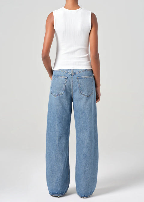 AGOLDE Low Curve Jean mid rise fit, curved outset and subtle taper, blue wash, vintage
