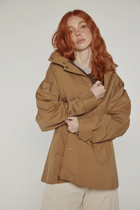 Utility inspired jacket, with adjustable waist tie, flap pockets. Amente Tie-Waist Cotton Jacket light brown Khaki