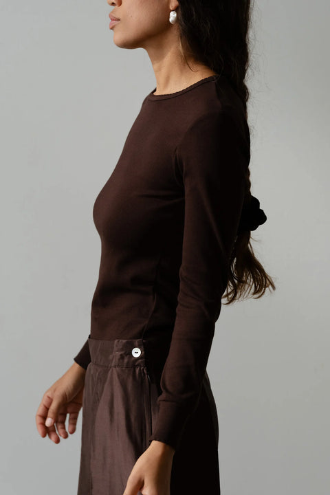 DONNI The Baby Rib Scallop Long Sleeve | Espresso