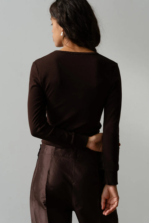 DONNI The Baby Rib Scallop Long Sleeve | Espresso