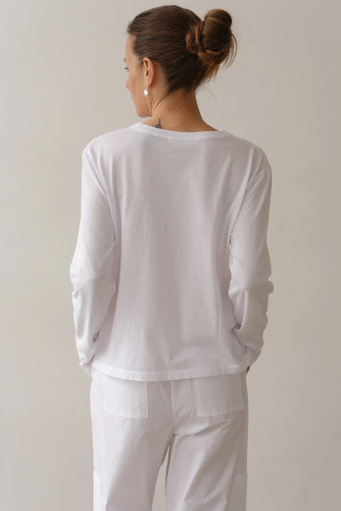 DONNI The Jersey V-Neck Long Sleeve Tee | Powder