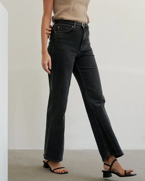 Flattered Barbara Belt | Black Leather