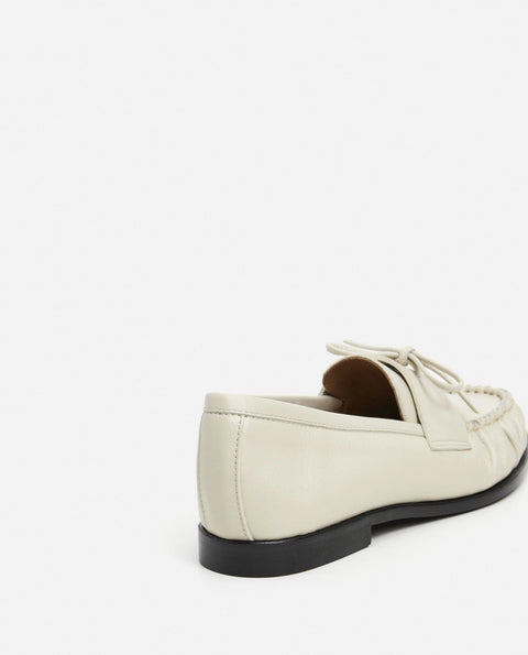 Flattered Dylan Loafer | Creme Leather