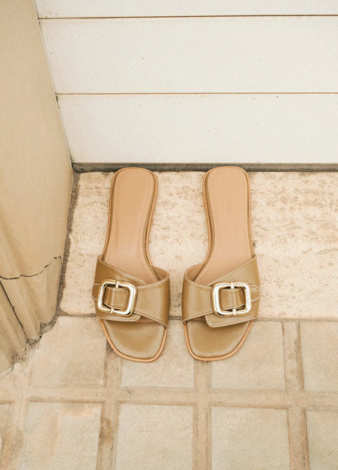 Flattered Mimi Sandal | Olive