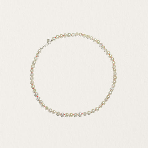 Fluidwavy Knotted Silk Pearl Necklace