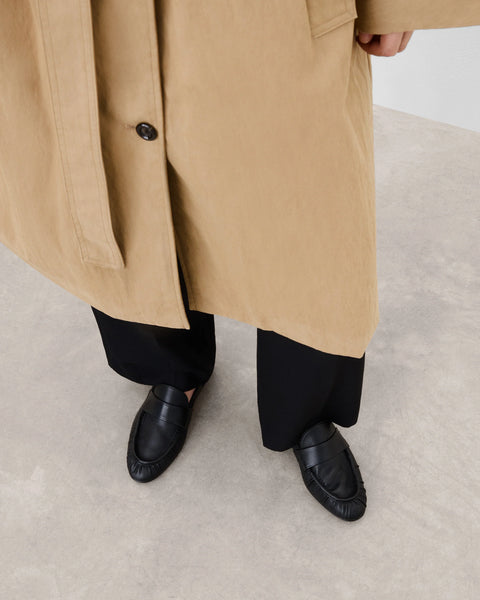 Flattered Samoa Loafer | Black