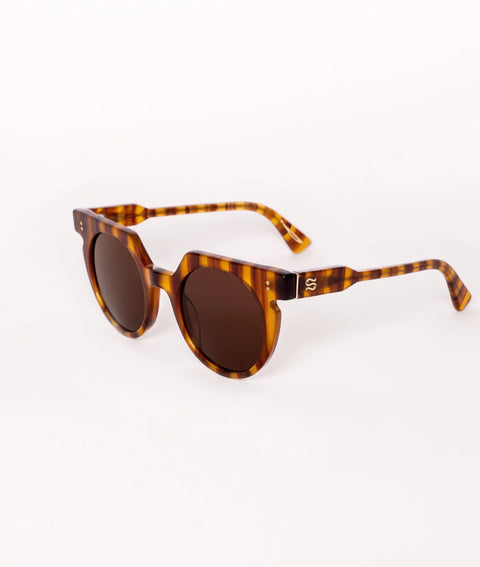 Sardine Sardine Aster Sunglasses in Match Play