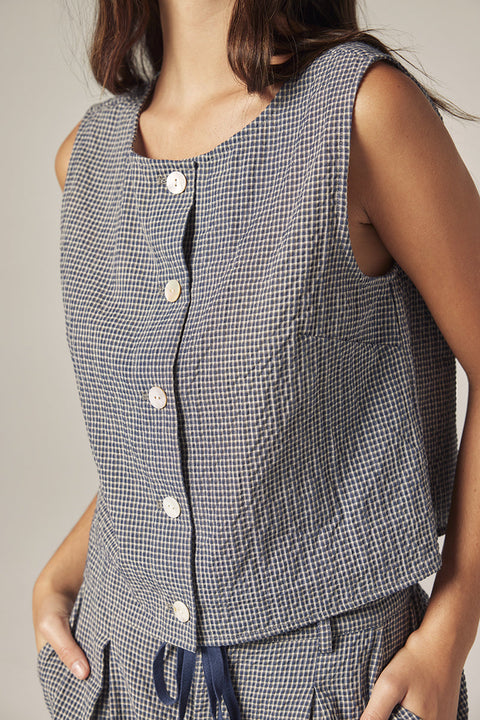 Amente Plaid Button Down Top | Navy with White