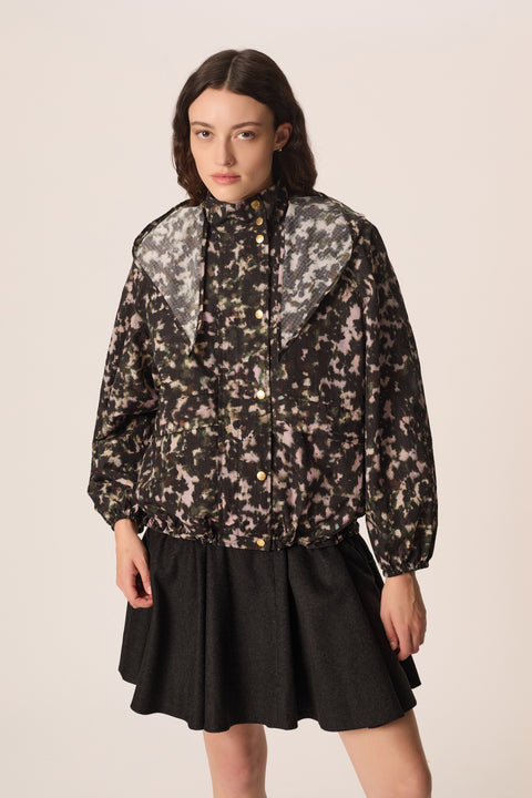 Des Petits Hauts Ylang Camo Windbreaker - Front View Showing Camouflage Print and Lightweight Jacket Silhouette