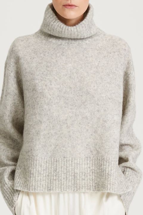 Stylein Nike Sweater | Light Grey