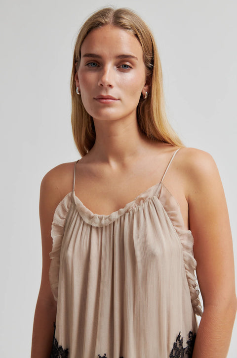 Second Female Lynda Maxi Dress | Plaza Taupe