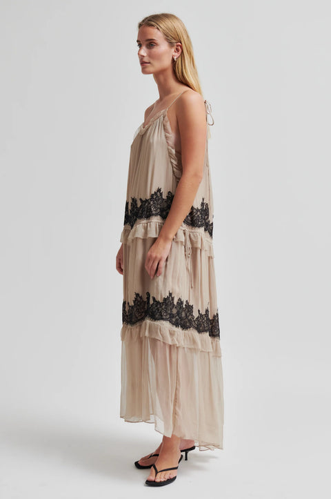 Second Female Lynda Maxi Dress | Plaza Taupe