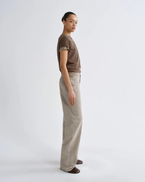 AGOLDE Vintage Loose Cedar Jean - Front View Showing High Rise Waist and Relaxed Straight Leg in Soft Taupe Brown Flyweight Denim