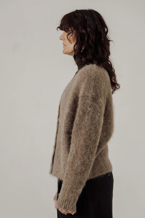 Bare Knitwear Suri Alpaca Cardigan | Taupe