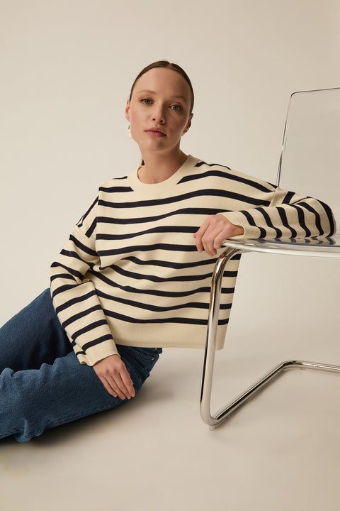 Sweater jumper, stripe with cream and navy, wide cute, offset sleeves, cotton and cashmere, 
