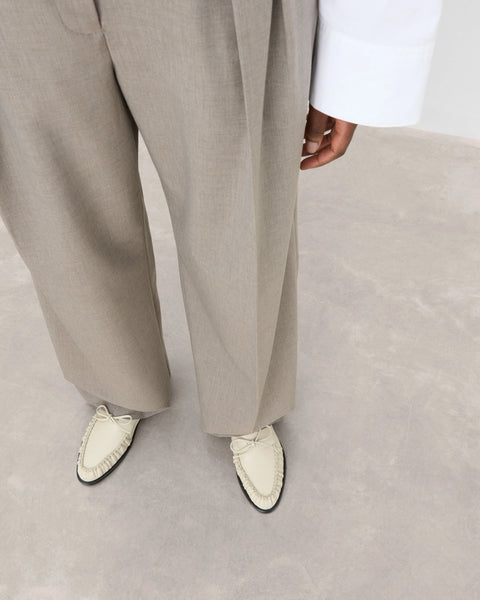 Flattered Dylan Loafer | Creme Leather