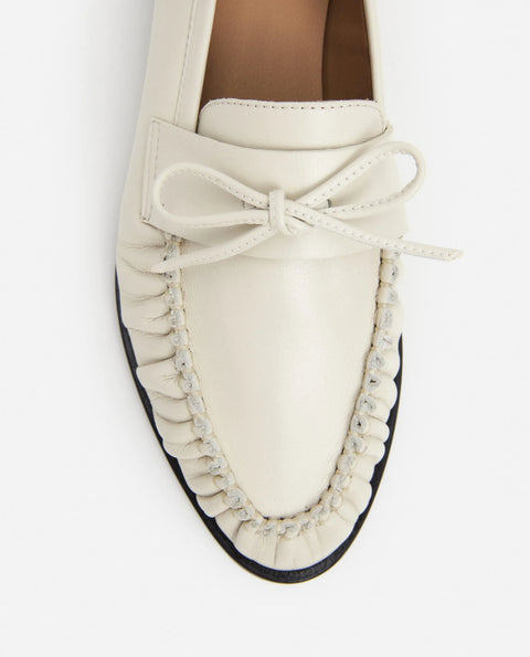 Flattered Dylan Loafer | Creme Leather