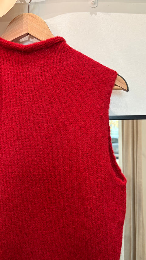 Shaina Mote Roll Vest | Apple Red