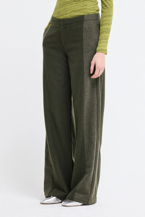 Relaxed wide leg pants/trousers, contrast colour panelling. Made of wool, womens, oversized look, made by Our Sister 
