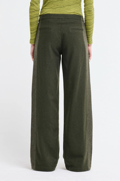 Relaxed wide leg pants/trousers, contrast colour panelling. Made of wool, womens, oversized look, made by Our Sister 