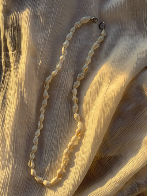 Santi Solai Seashell Necklace