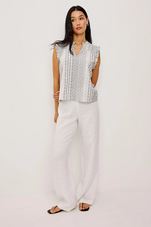 Striped sleeveless eyelet top full outfit with white pants summer look