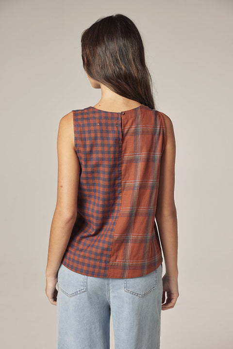 Amente Contrast Panel Top | Brown with Rust